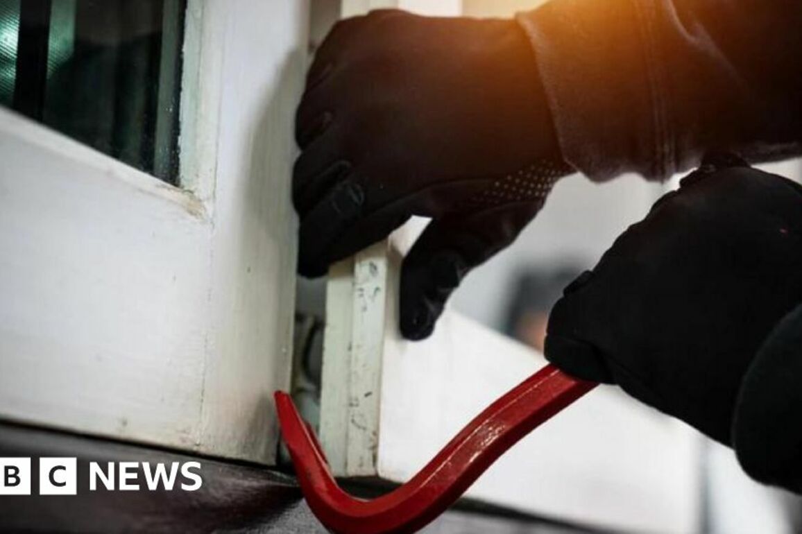 Home burglaries reports rise sharply in Dyfed-Powys Police force area