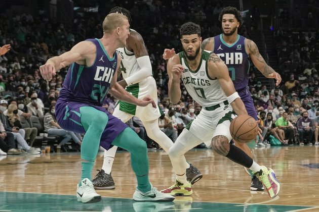 NBA roundup: Jayson Tatum (41) powers Celts to OT win over Hornets