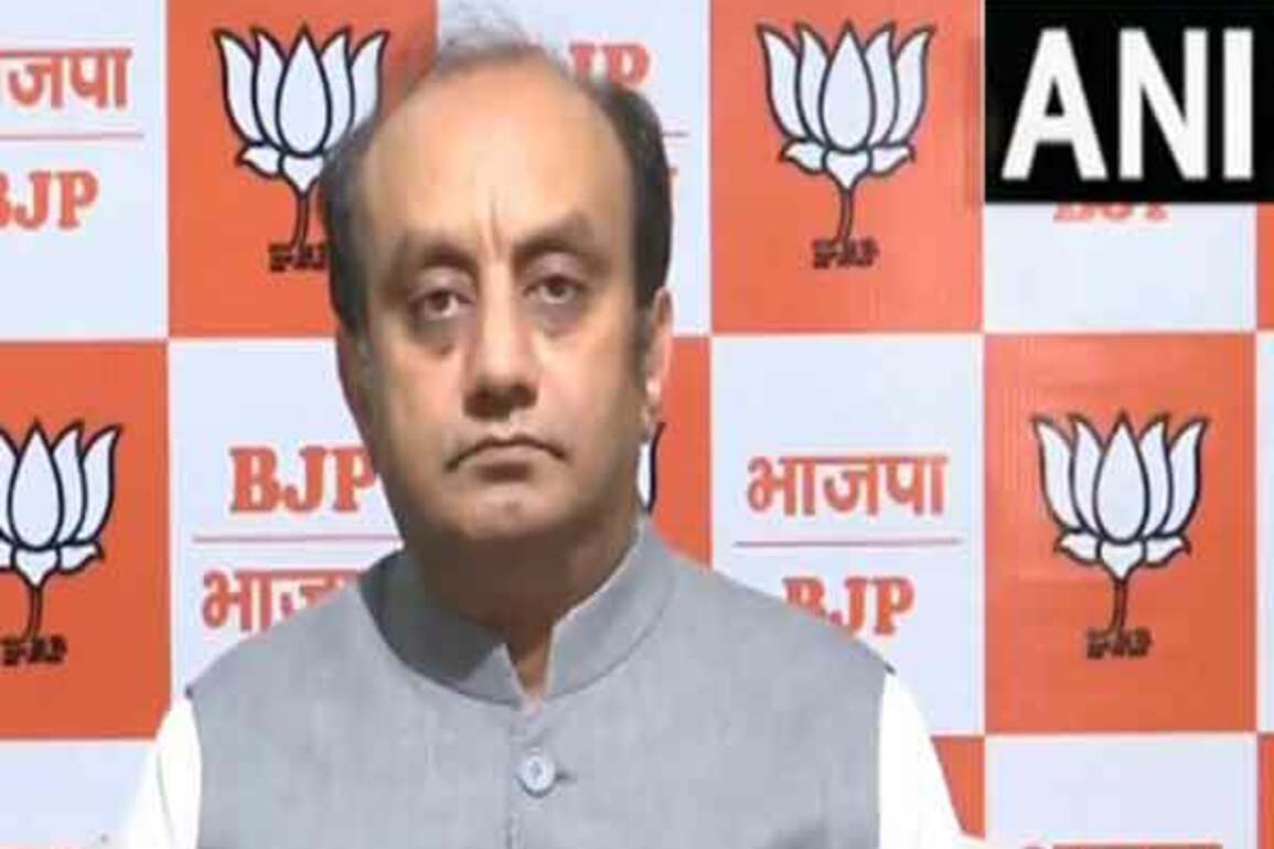 "West Bengal moving towards anarchy": BJP leader Sudhanshu Trivedi on Mamata Banerjee's statement on Waqf Act