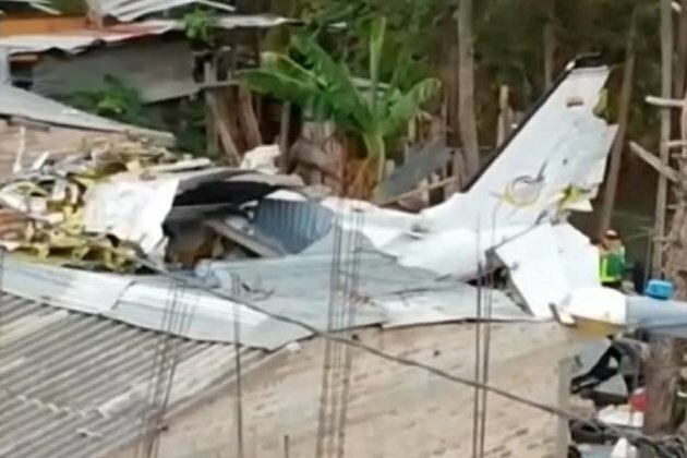 Colombia plane crash kills seven