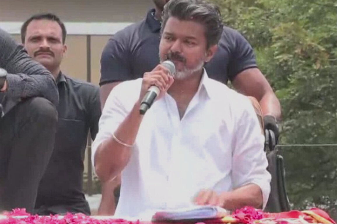 Puducherry polls: Vijay pledges statehood, slams AINRC-BJP as "tired" and DMK-Congress as "confused"