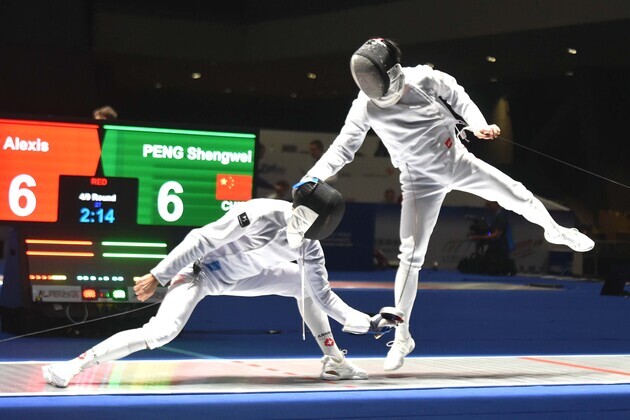 (SP)CHINA-HONG KONG-FENCING-WORLD CHAMPIONSHIPS-MEN'S EPEE TEAM (CN)