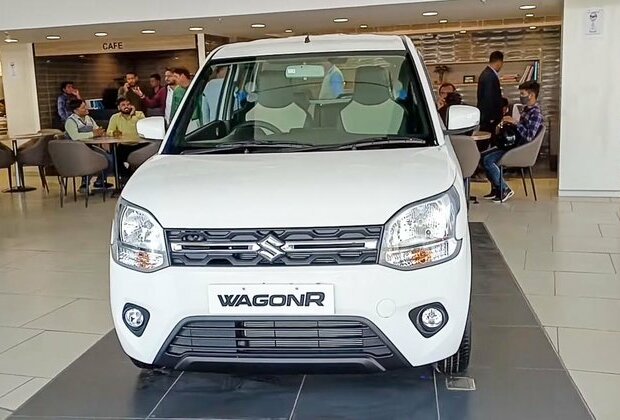 Maruti Car Sales June 2022 - Alto, WagonR, Baleno, Ertiga, Swift