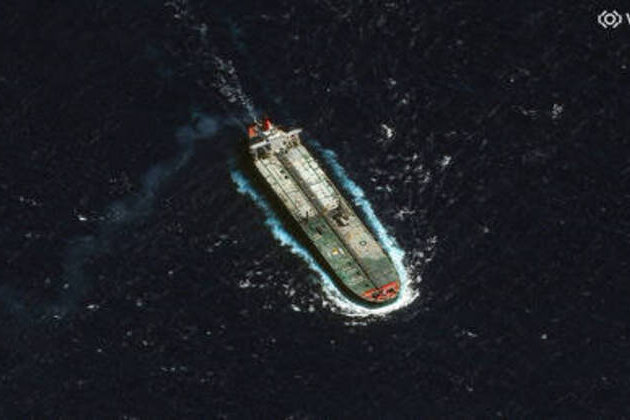 US tries to raid third oil tanker near Venezuela - media