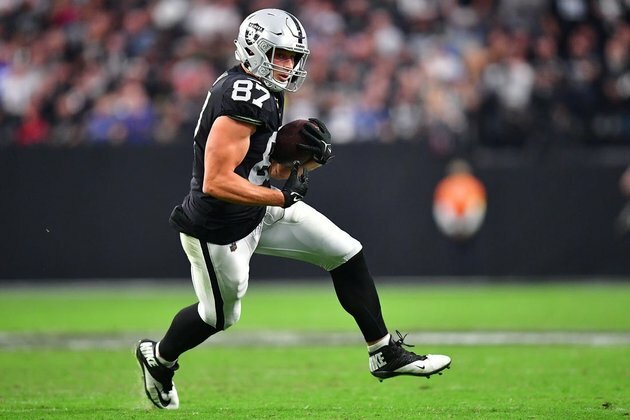 TE Foster Moreau reveals cancer battle upcoming