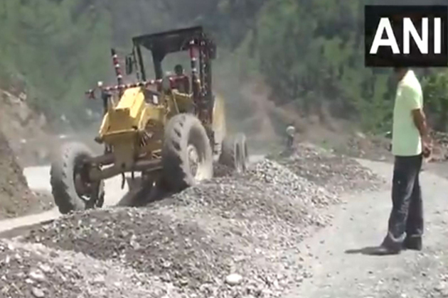 J-K: Construction work on Budhal-Mahore-Gool road in full swing