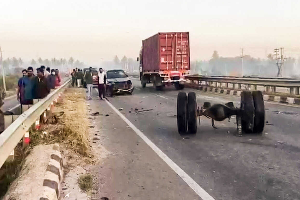 AP: Three killed due to collision of two cars on National Highway near Ernagudem