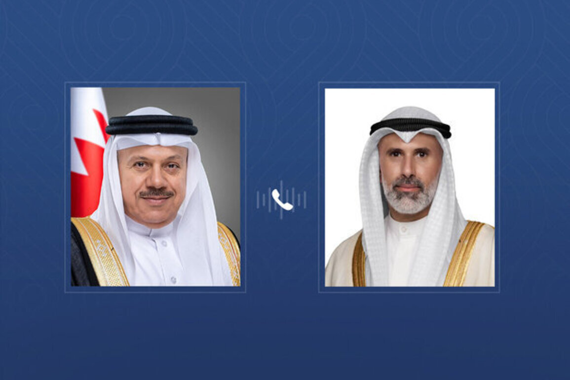 Kuwait, Bahrain FMs discuss regional developments by phone