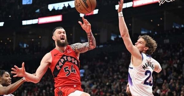 RJ Barrett scores 21 as Raptors dump Jazz