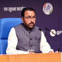 Union Minister Prataprao Jadhav highlights people-centric approach to cancer awareness, integrative care