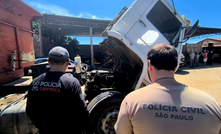 Polícia apreende veículos de mineradora em SP