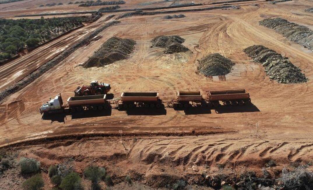 A road train being loaded at the Devon Pit gold mine