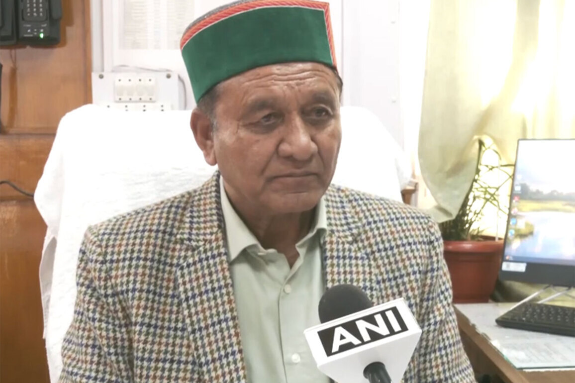 Himachal apple economy to be badly hit by Centre's foreign trade agreements, says minister Jagat Singh Negi