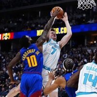 Hornets dominate from the start, beat Nuggets for first time in nine tries
