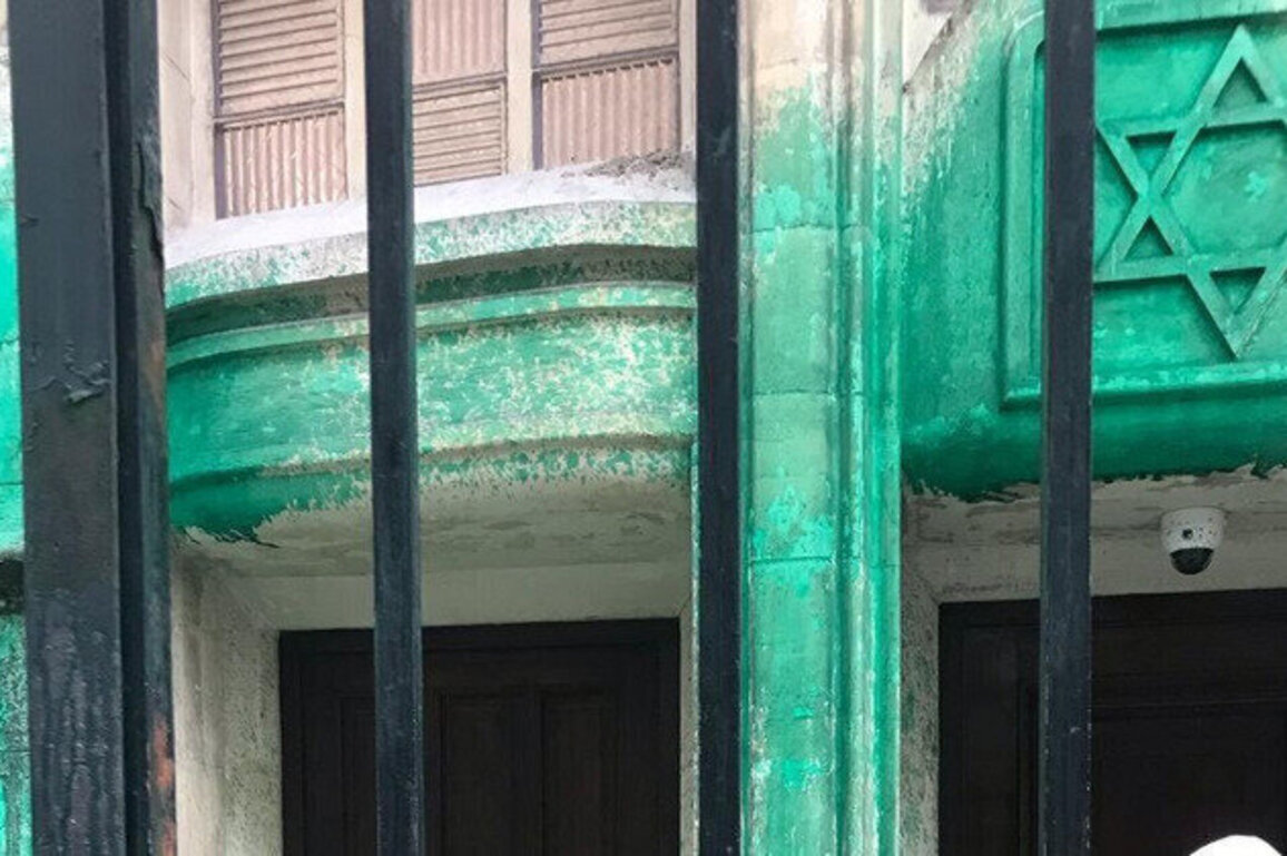 RUSSIA: Why did "intelligence service" sponsor attacks on French places of worship