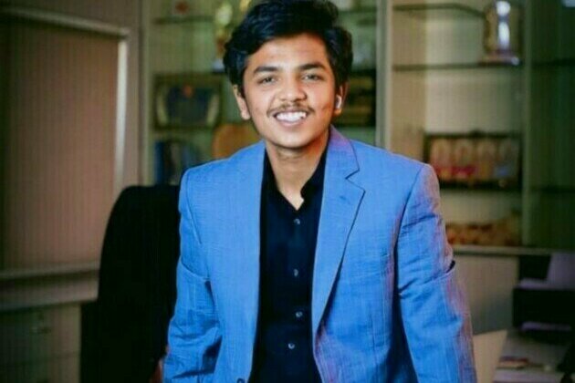Youngest entrepreneur Ravi Kumar Sagar conferred with the prestigious Dr. Kalam Seva Puraskar