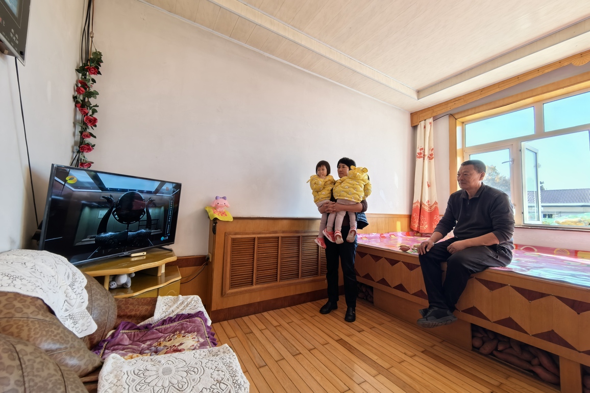 Green energy sparks a warmer winter in rural China