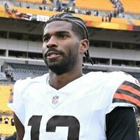 Browns add QB Shedeur Sanders (back) to injury list