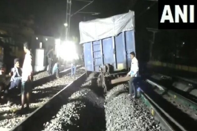 Odisha: 3 wagons of goods train derail at Titilagarra yard, no casualties reported