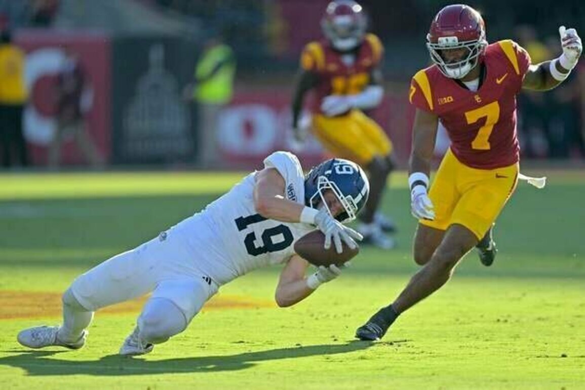 USC S Kamari Ramsey (food poisoning) sits out vs. Illinois