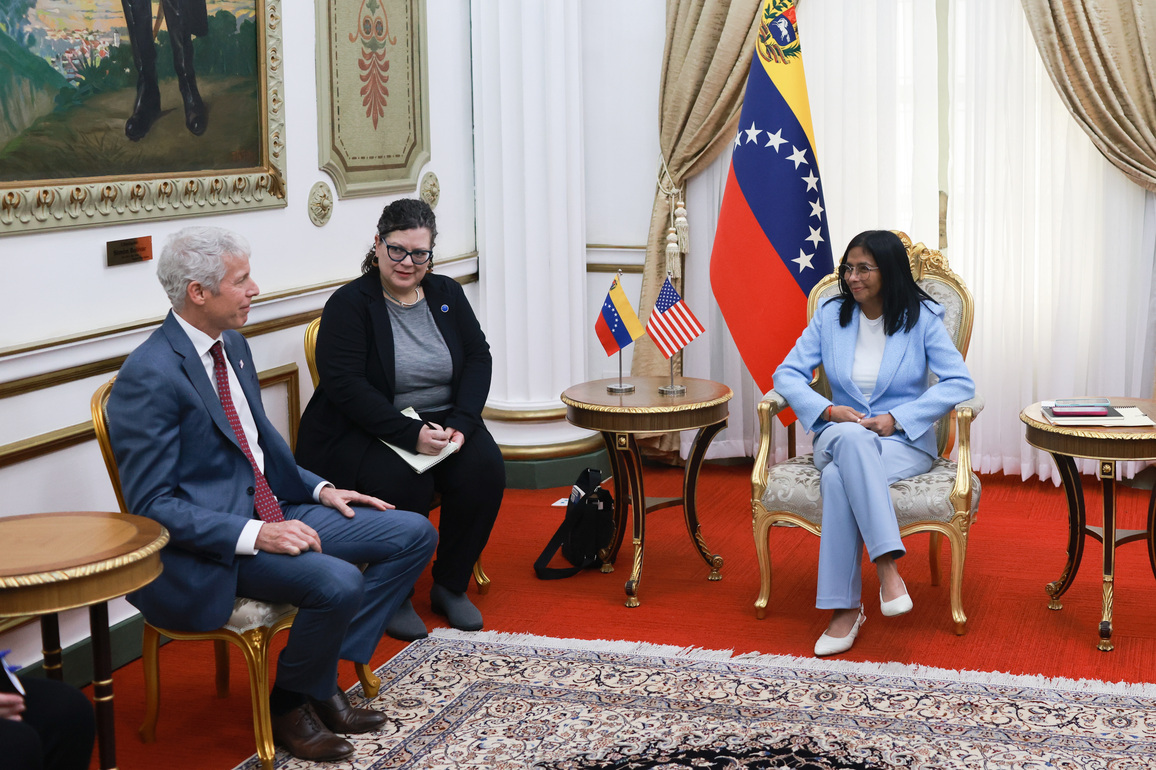 VENEZUELA-CARACAS-U.S. ENERGY SECRETARY