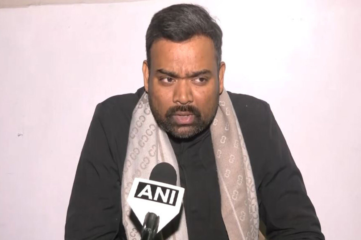 "PM Modi believes in dialogue, communication": BJP's Guru Paswan on Prime Minister hosting dinner for NDA MPs