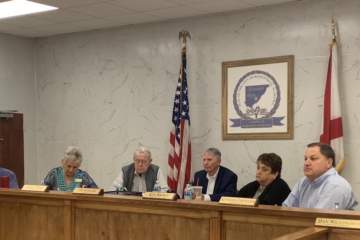 Hanceville City Council approves consultant to aid in rebuilding police department