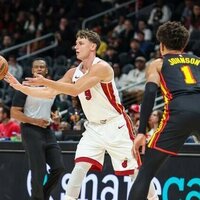 Pelle Larsson, Heat attempt to extend Pacers' losing streak