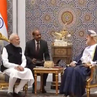 PM Modi received by Sultan Haitham bin Tariq Al Said at Al Baraka Palace