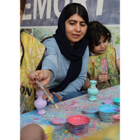 Nobel laureate Malala points at decimating freedom of Iranian women amid protests