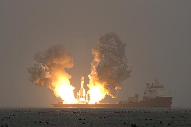 Update: China launches Gravity-1 rocket from sea