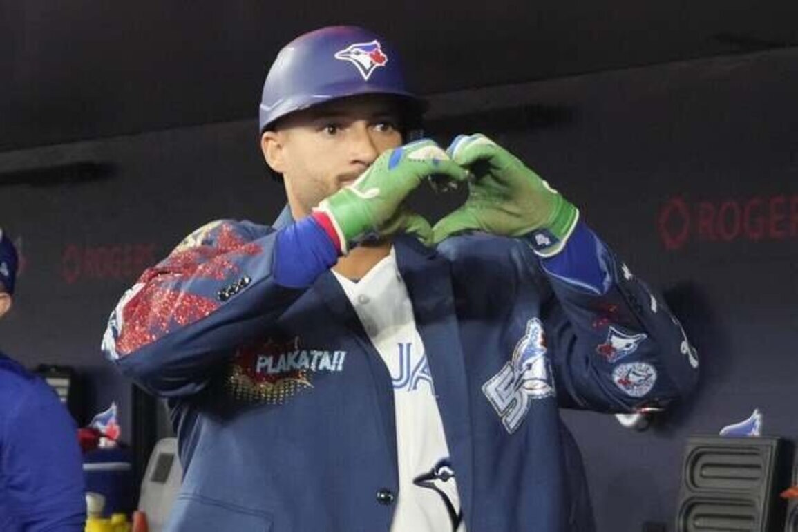 Jays activate OF George Springer, DFA Eloy Jimenez