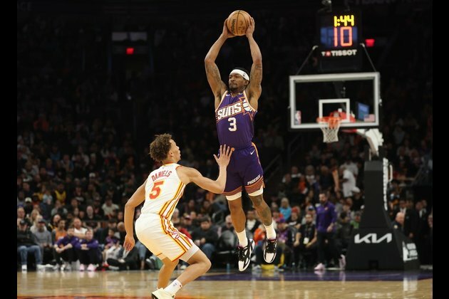 Bradley Beal stars off bench as Suns handle Hawks