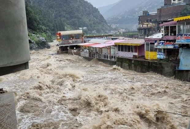 Nearly 1,300 people die due to devastating floods in Pakistan