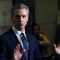 Democracy be damned- Texas and California plot dueling congressional gerrymanders
