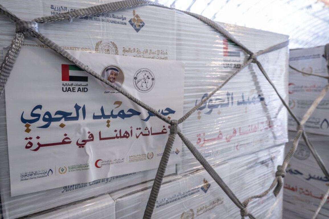 UAE sends 100 tonnes of food supplies to Gaza under 'Humaid Air Bridge', 'Operation Chivalrous Knight 3'