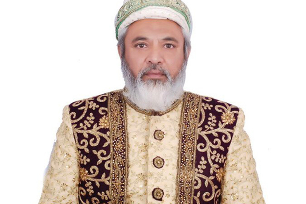 Claiming to be Mughal descendant, Yakub Tucy writes to UN seeking protection of Aurangzeb's Tomb