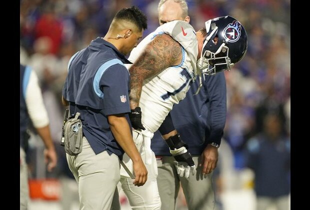 Titans LT Taylor Lewan (knee) out for season