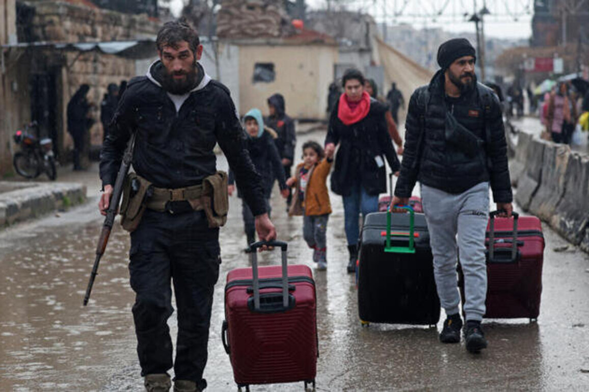 Syrian authorities transferring Kurdish fighters out of Aleppo