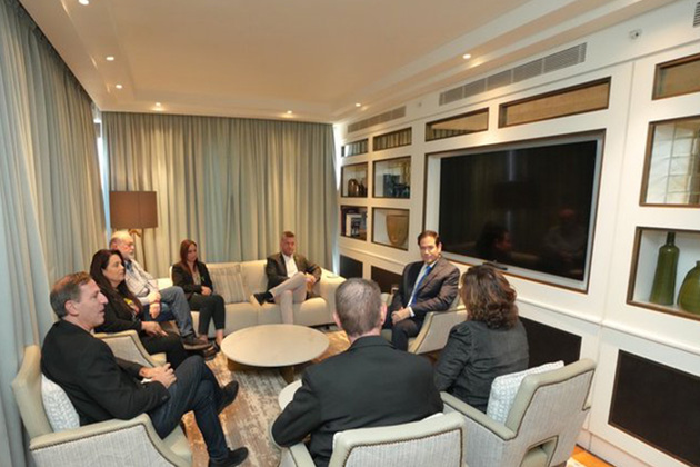 "Will not rest until...returned": US State Secy meets families of deceased Gaza hostages