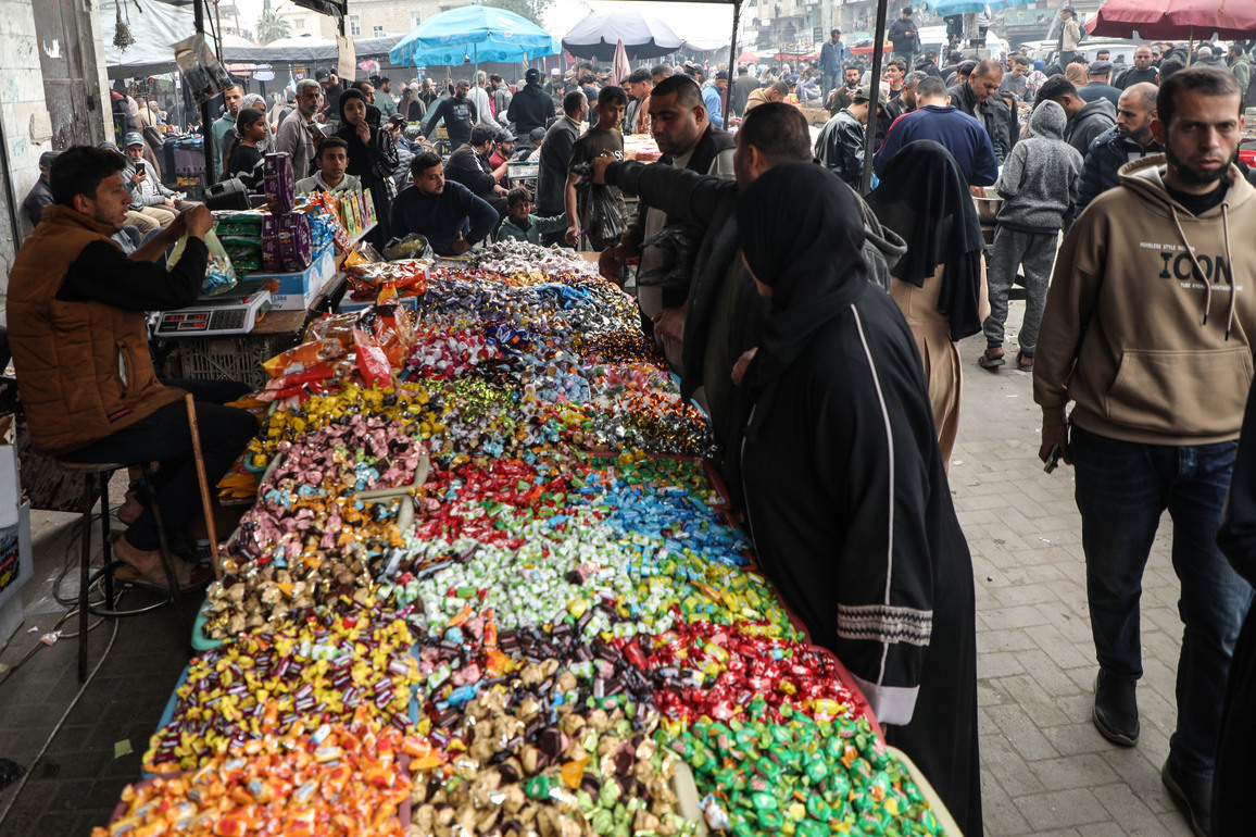 MIDEAST-GAZA CITY-EID AL-FITR-PREPARATION