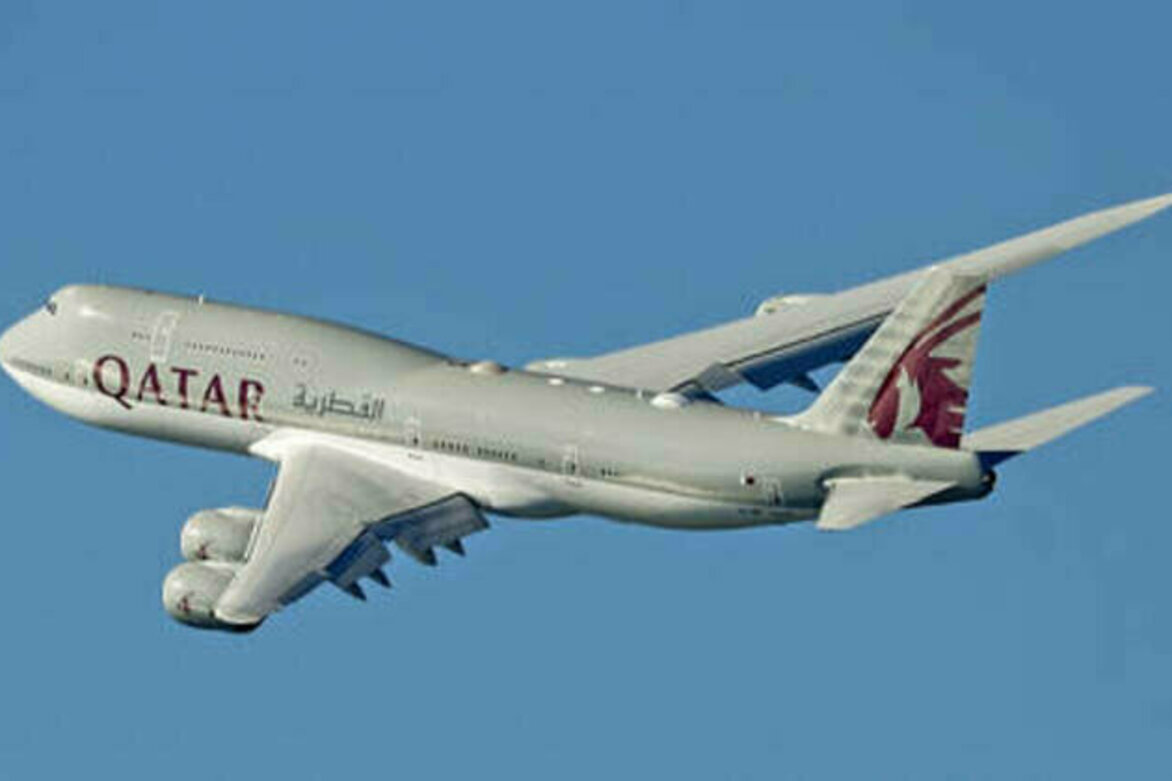 Trump to accept luxury 'flying palace' gift plane from Qatar - media
