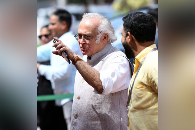 "States sitting with fingers crossed as budget nears": Congress' Jairam Ramesh on upcoming Union Budget