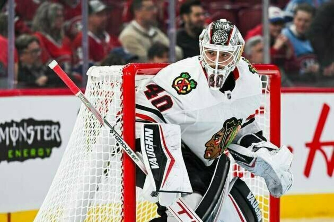 Blackhawks G Arvid Soderblom signs 2-year extension