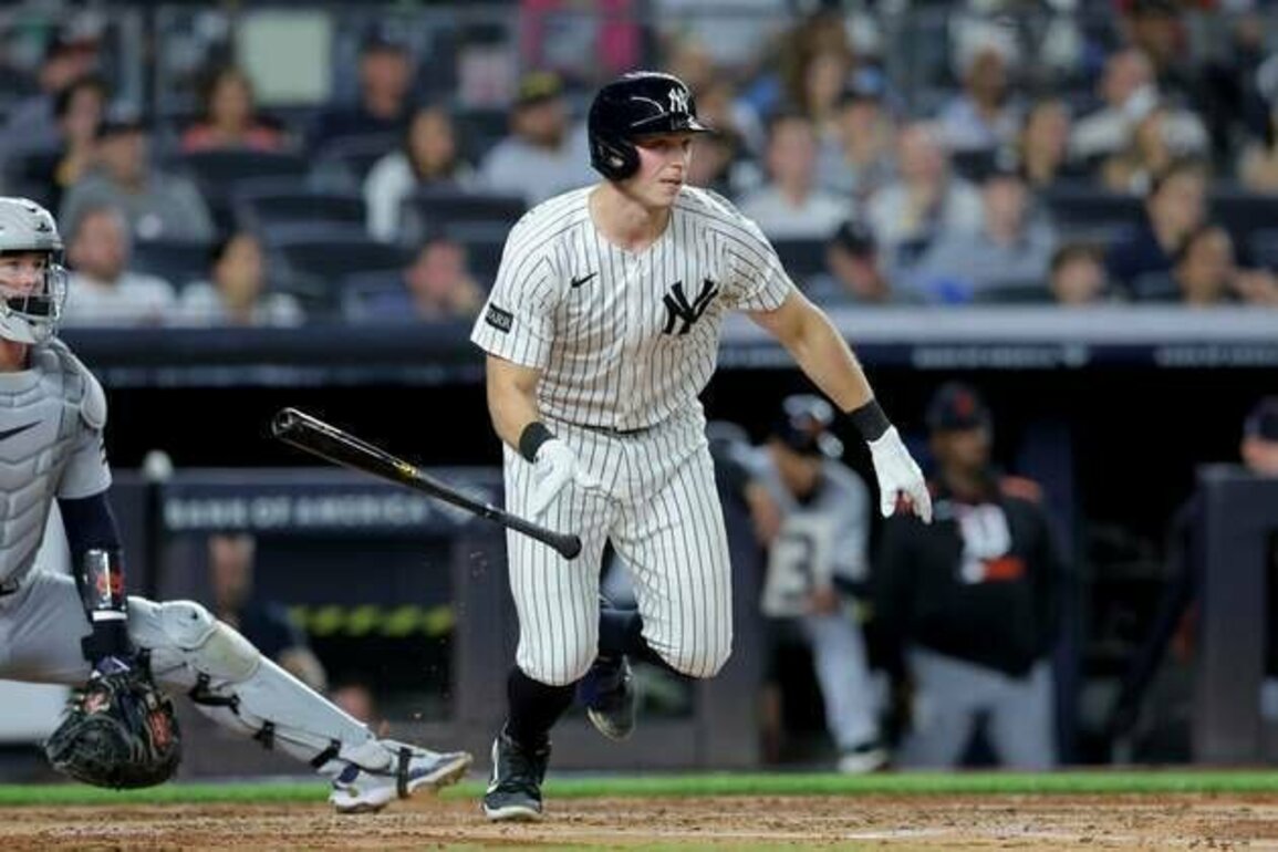 Yankees face White Sox, intent on chasing down AL East lead