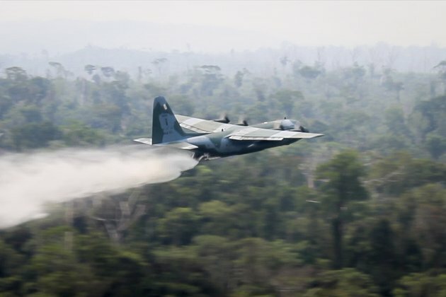 Brazilian Troops Begin Deploying to Fight Amazon Fires