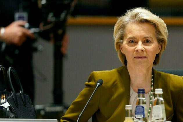 Von der Leyen criticized for skirting EU oversight