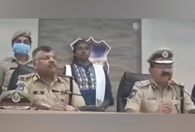 Top Naxalite Usha Rani surrenders before Telangana police