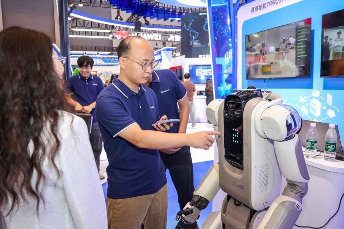 Smart robots entering ordinary Chinese households