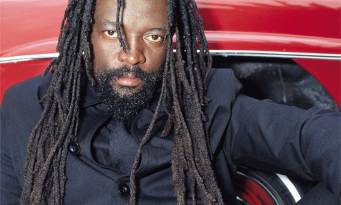 Lucky Dube killed by armed robbers Lucky Dube killed by armed robbers